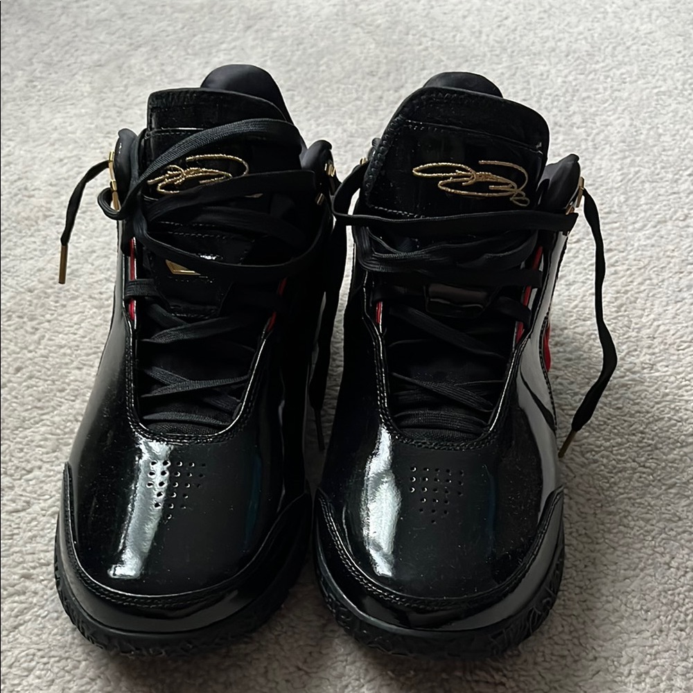 Nike Zoom LeBron NXXT Gen Amped basketball shoe